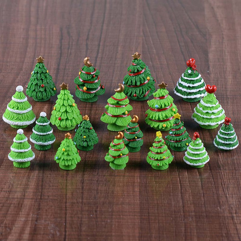 Nutcracker Figurine - 1 Pcs Random Style Christmas Tree